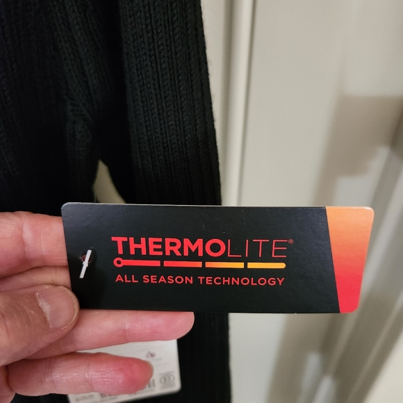 Beautiful new Athleta sweater coat. Black, size Medium. - Picture 8 of 10